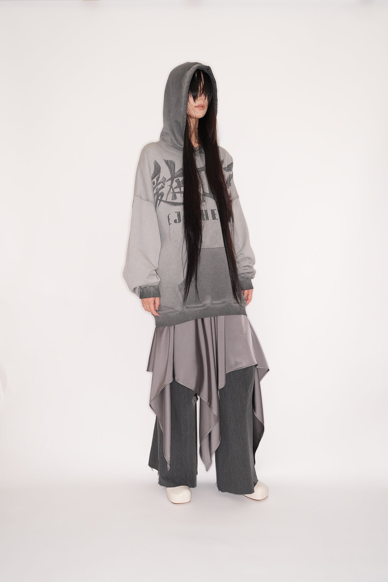 LOVE LETTER HOODIE